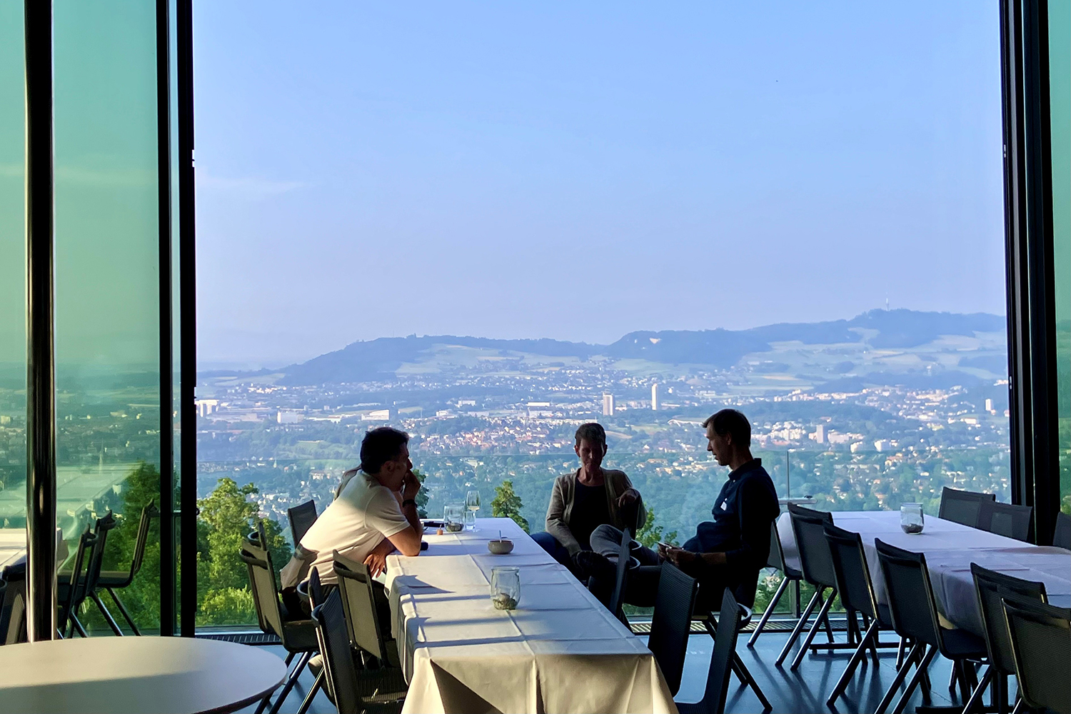 Impressionen Energiefestival Youtility auf dem Gurten - Moderation Benno Fruchtiger