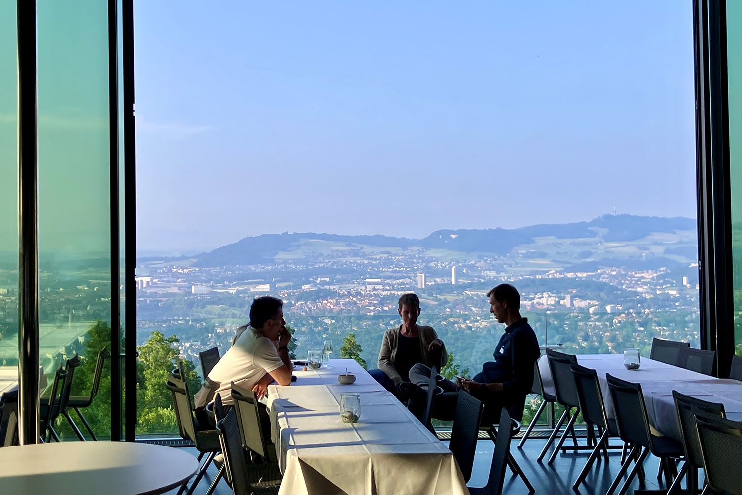 Impressionen Energiefestival Youtility auf dem Gurten - Moderation Benno Fruchtiger